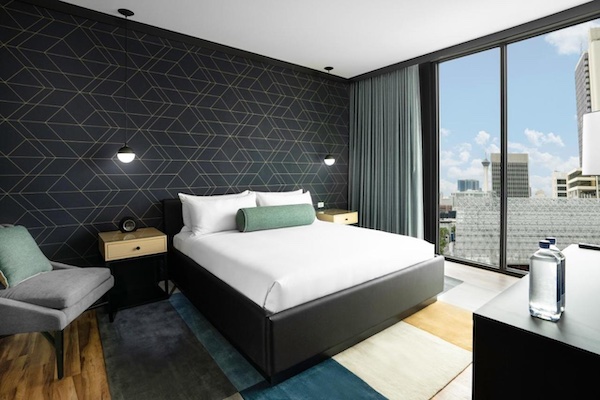 Downtown Grand Hotell