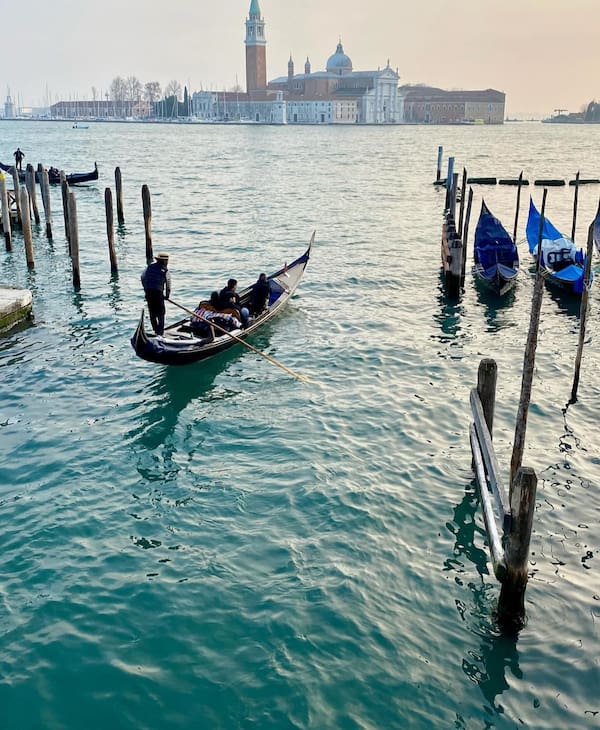 Venedig båtar